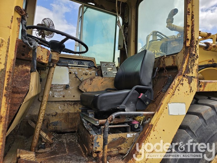 caterpillar-613c-image-14