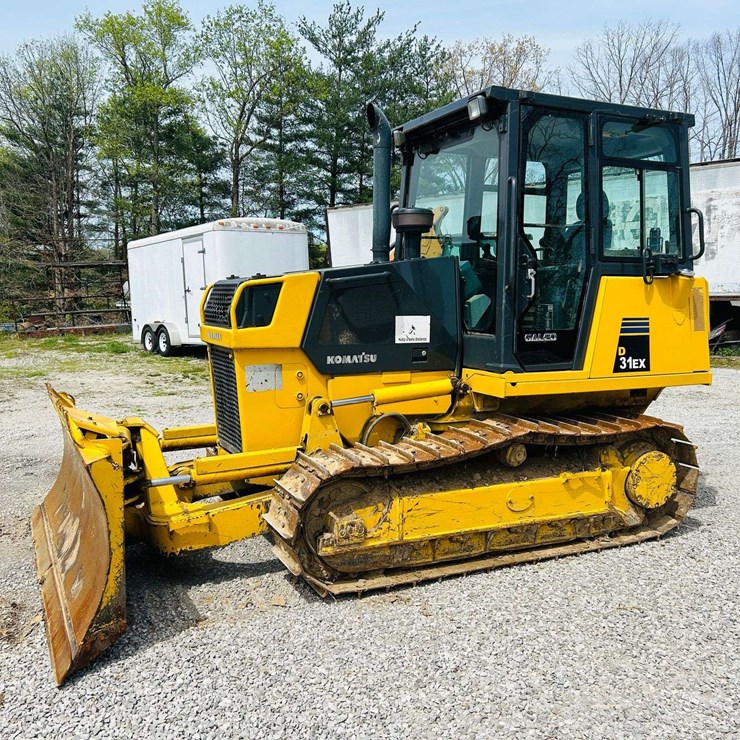 2006 KOMATSU D31EX-21