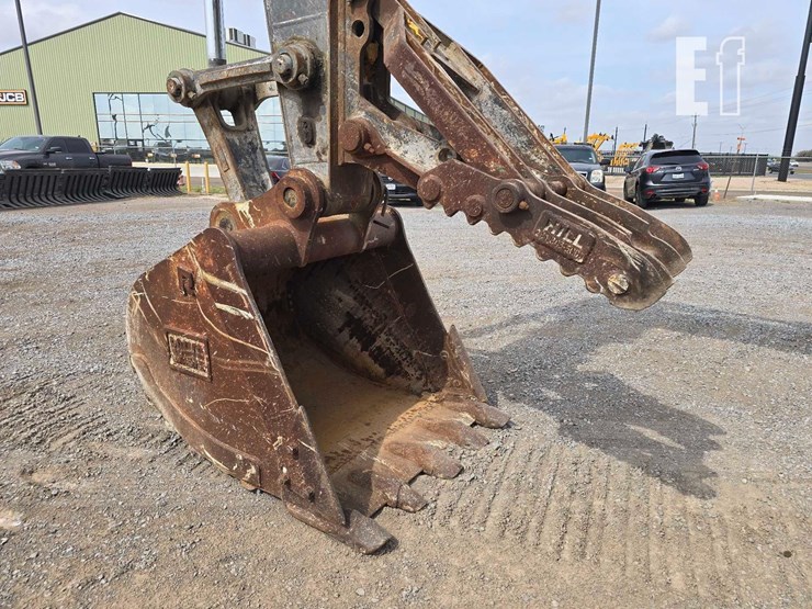 2019-volvo-ec160el-image-10