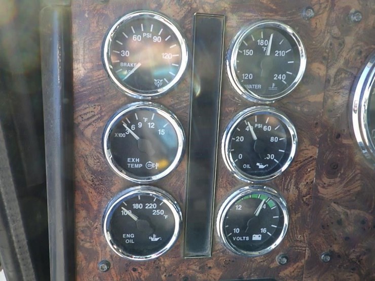 1999-international-9300-image-42