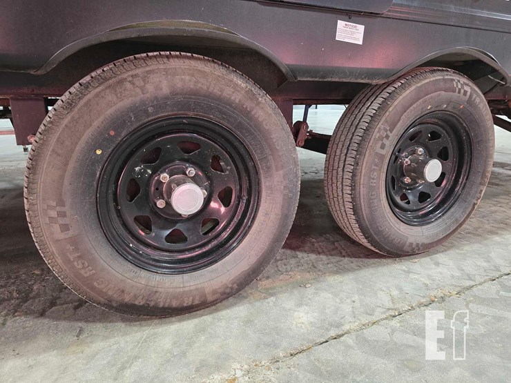 2022-heartland-trail-runner-25jm-image-14