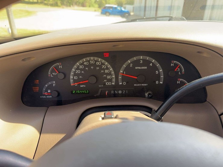 2003-ford-f150-image-14