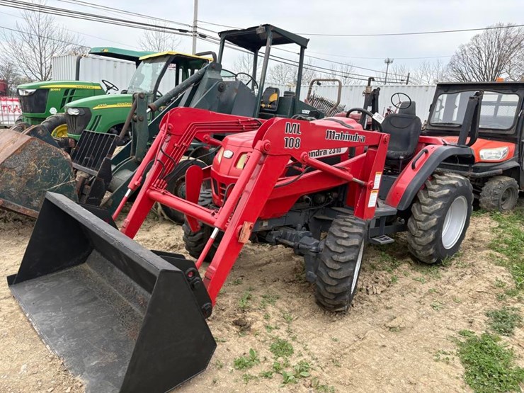 mahindra-2310-image-3