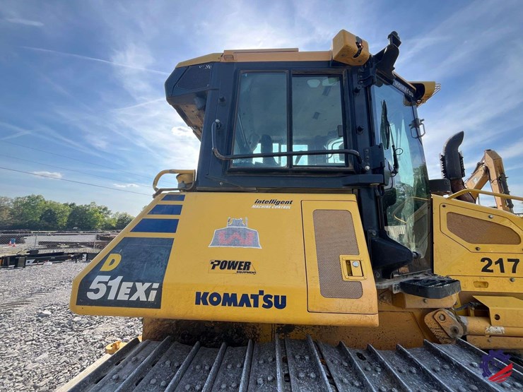 2018-komatsu-d51exi-24-image-44