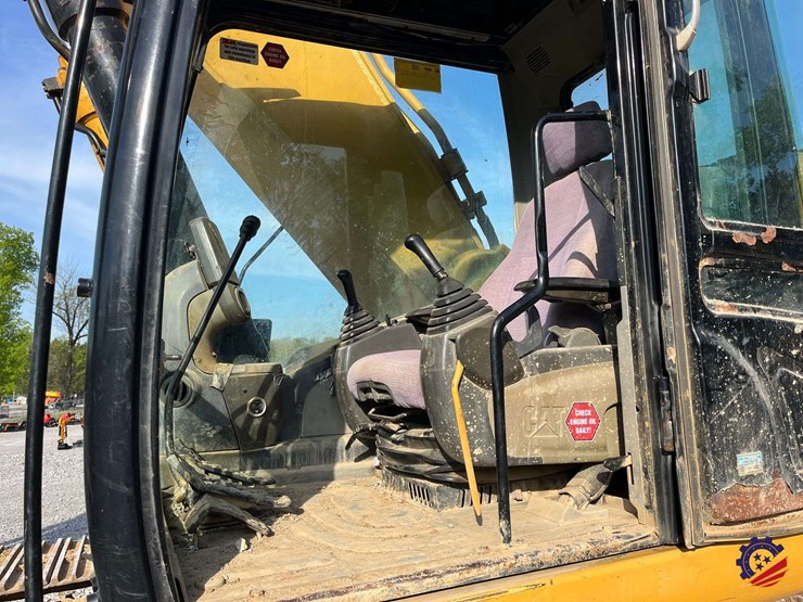 2010-caterpillar-345dl-image-72