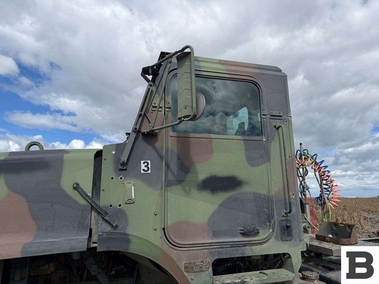 2001-oshkosh-mk23-image-14