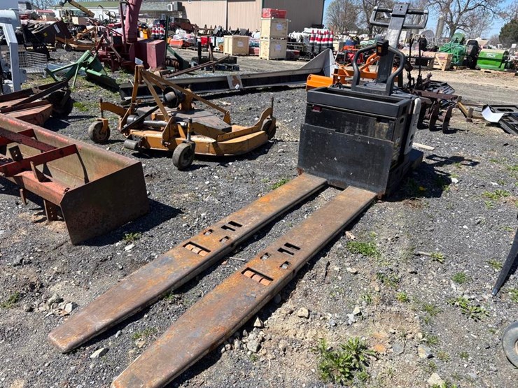 crown-pe4000-double-rider-jack-image-1