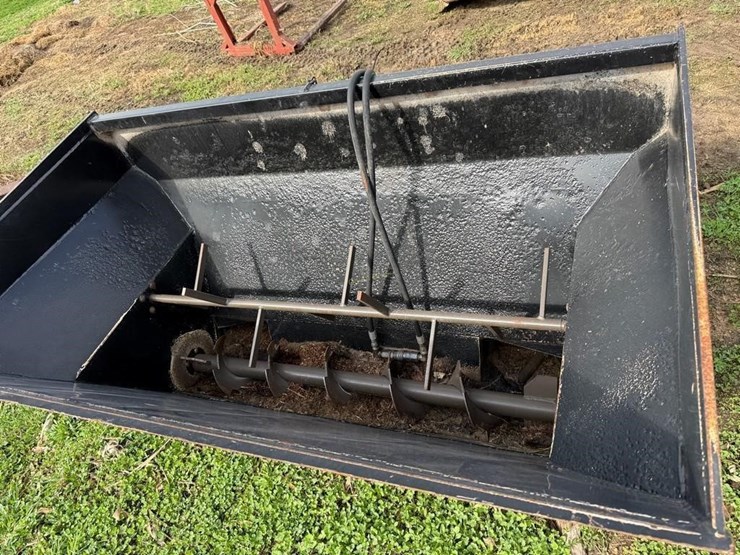 universal-attach-saw-dust-shooter-image-3