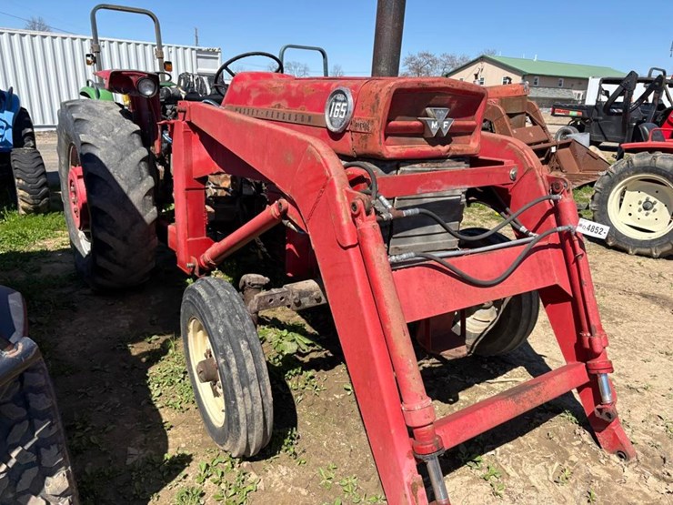 massey-ferguson-165-image-4