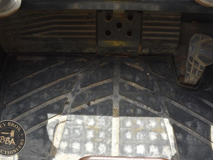 2019-kubota-svl95-2s-image-45