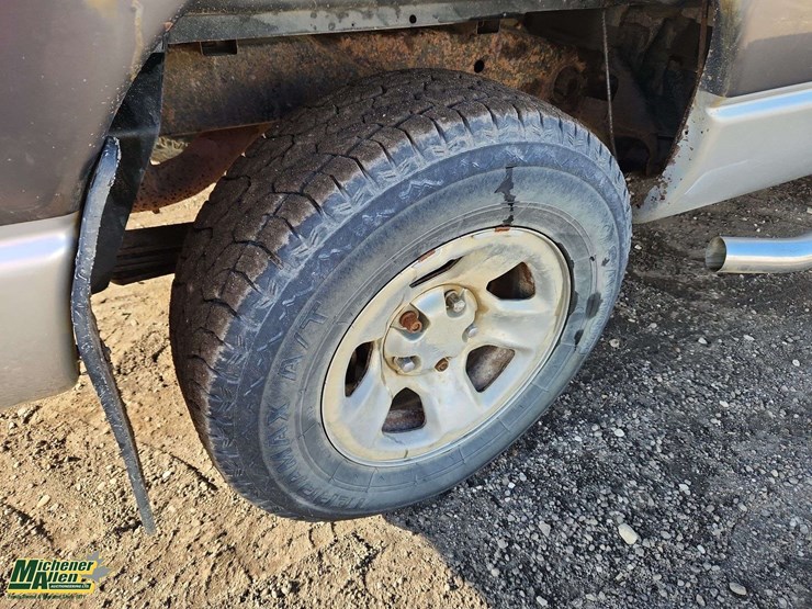 2002-dodge-ram-1500-image-11