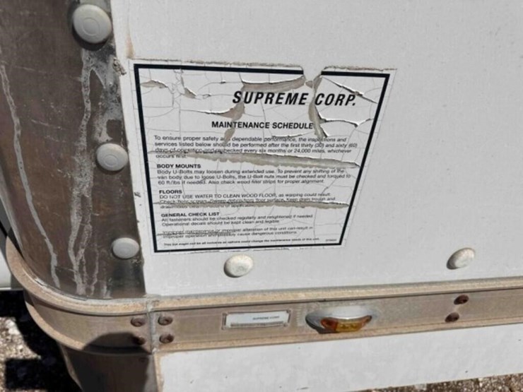 2001-gmc-3500-image-14