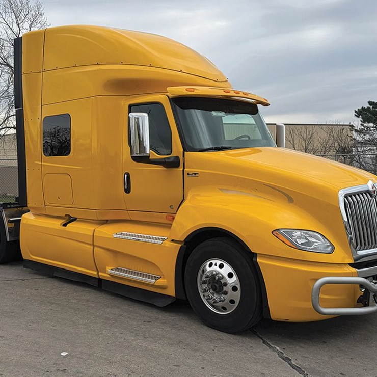 2023 INTERNATIONAL LT