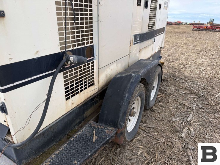 caterpillar-xq225-image-32