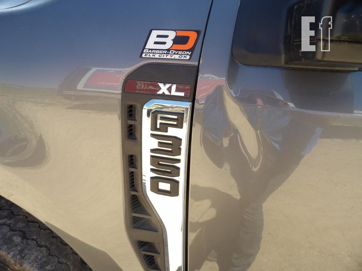 2023-ford-f350-image-10