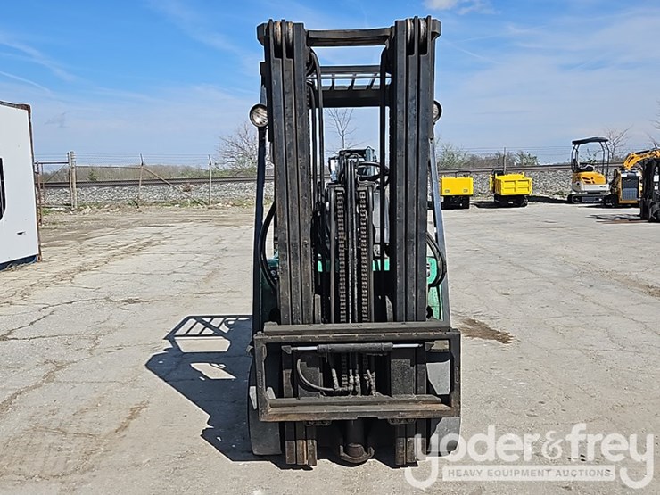 mitsubishi-fgc25k-image-8