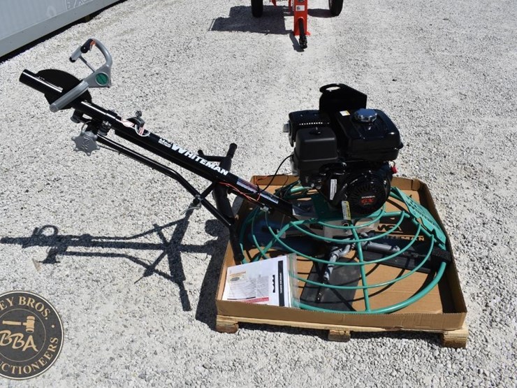 whiteman-36-inch-walk-behind-trowel-42831-image-11