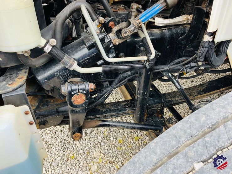 2015-international-durastar-4300-image-68