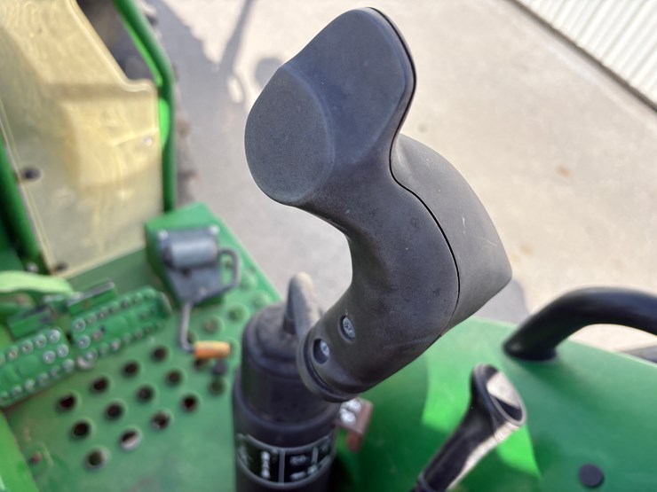 john-deere-5075e-image-24