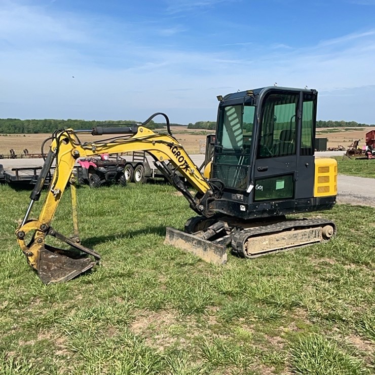Agrotk R35 mini excavator 346 hours Kubota engine