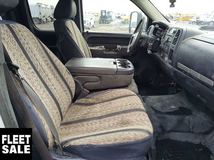 2013-gmc-sierra-2500hd-image-13