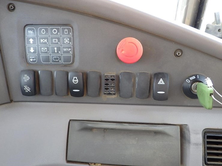 2018-volvo-a45g-image-42