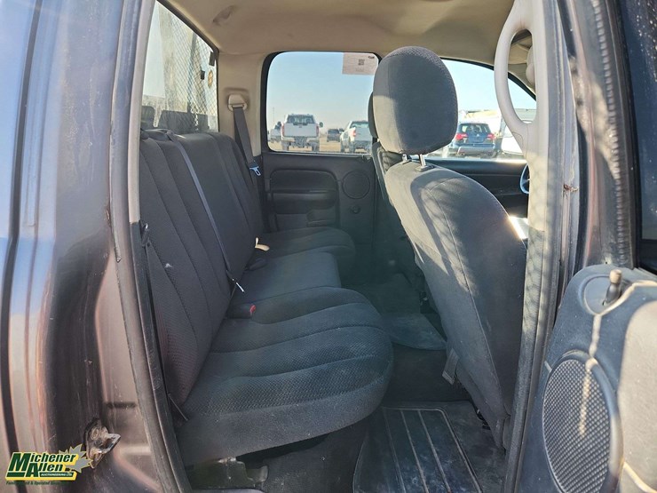 2002-dodge-ram-1500-image-17