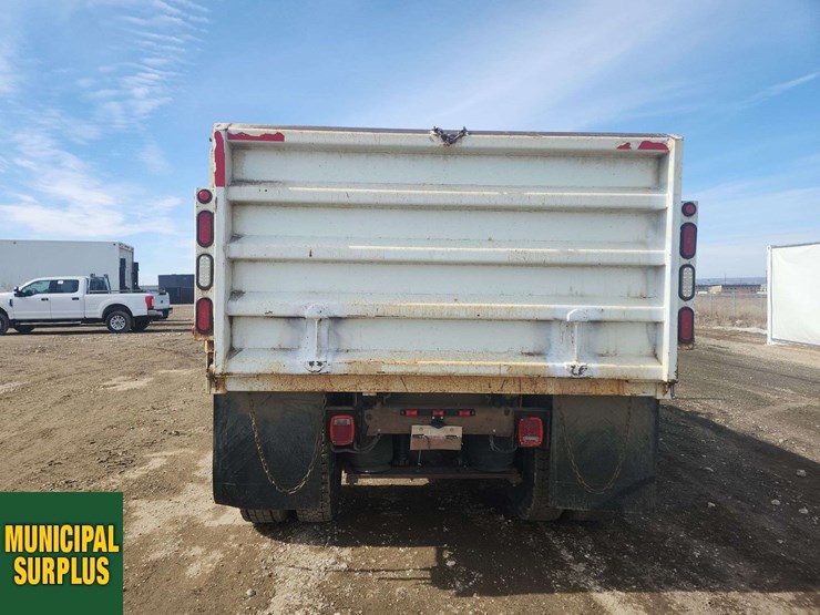 2018-international-workstar-7400-image-22