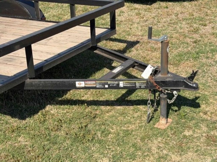 2020-carry-on-flatbed-trailer-image-7