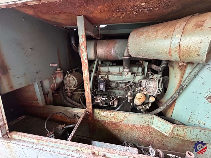 leroi-towable-air-compressor-image-12