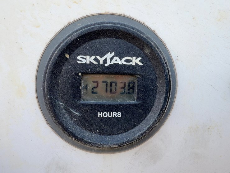 2018-skyjack-sj40t-image-17