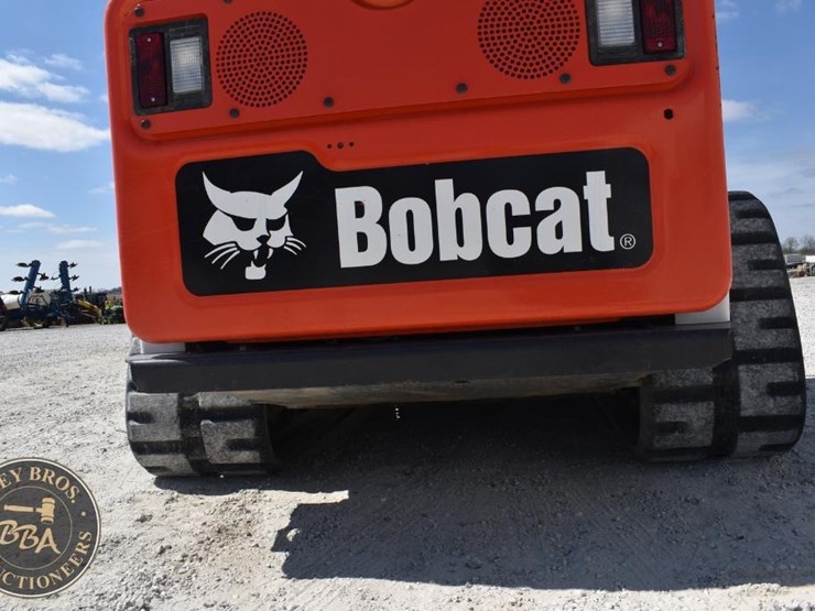 2023-bobcat-t770-image-26