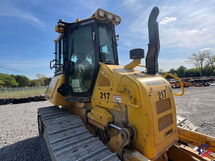 2018-komatsu-d51exi-24-image-47