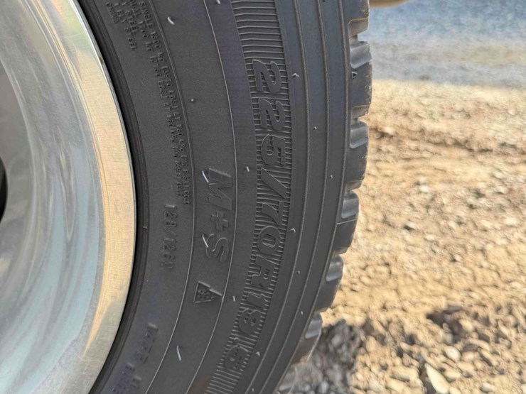 2011-ram-4500-utility-body-image-12