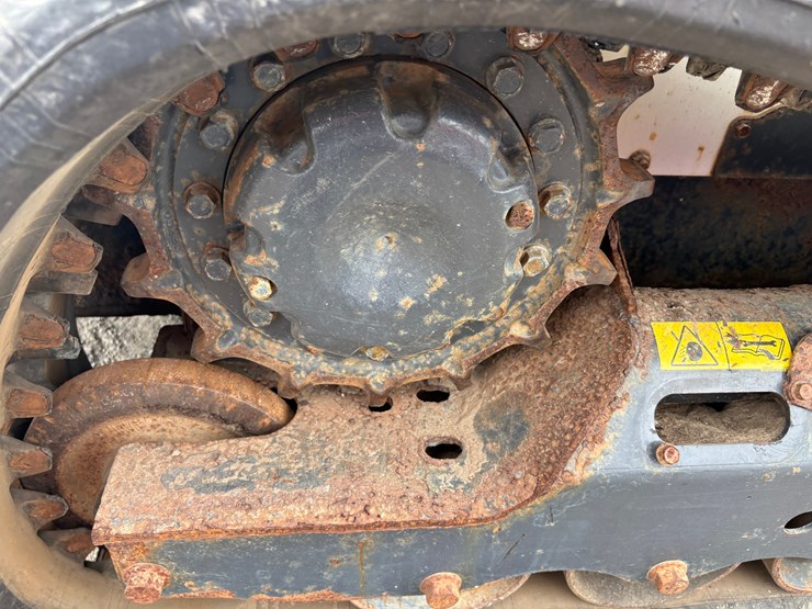 2018-bobcat-t550-image-16