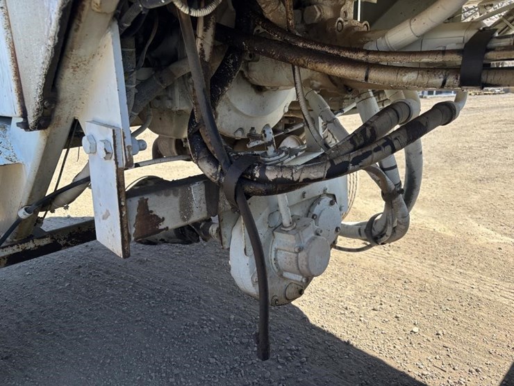 2005-rosco-rb48-image-19