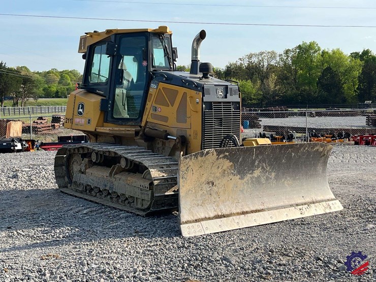 2017-deere-700k-xlt-image-21