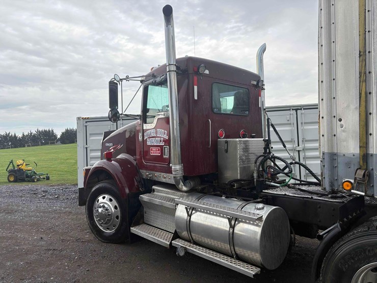 1998-kenworth-t800-image-6