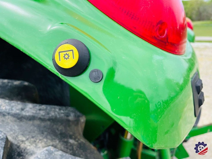 john-deere-6330-image-34