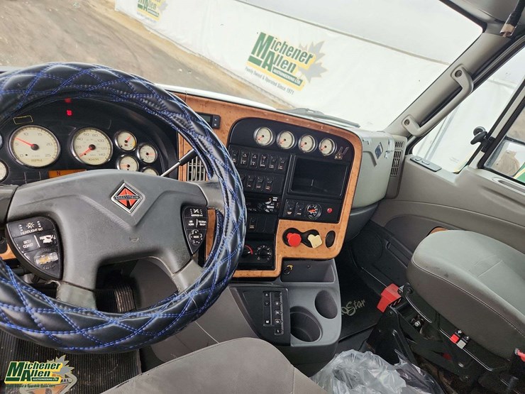 2014-international-prostar-image-18