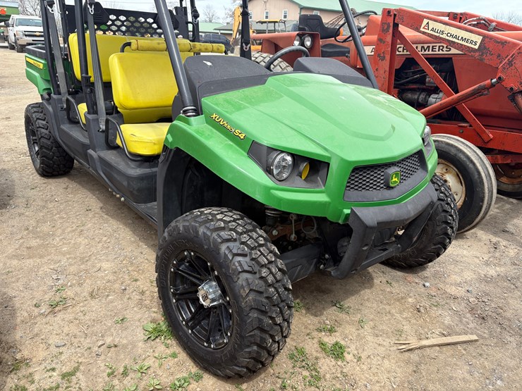 john-deere-gator-image-3
