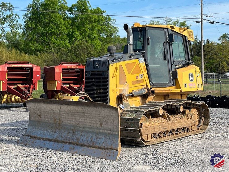 2018-deere-700k-xlt-image-22