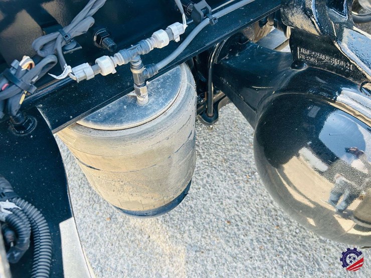 2024-international-lt62f-t/a-truck-tractor-image-57