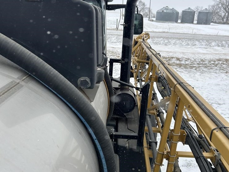 2012-ag-chem-rg1100-image-63