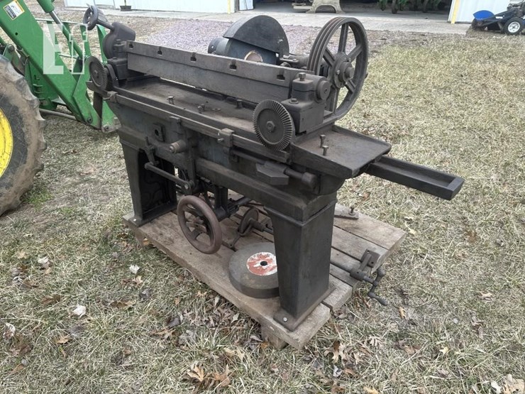 vintage-grinder-image-5