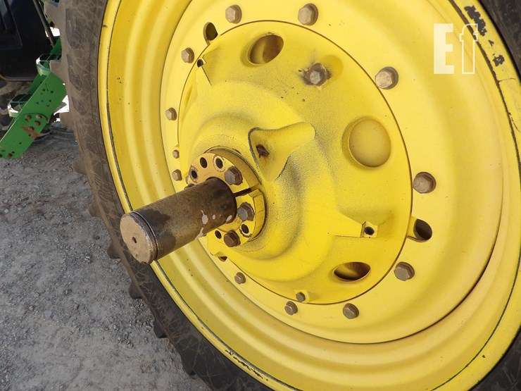 john-deere-8220-image-15