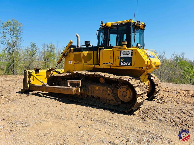 2023-komatsu-d65px-18-image-3