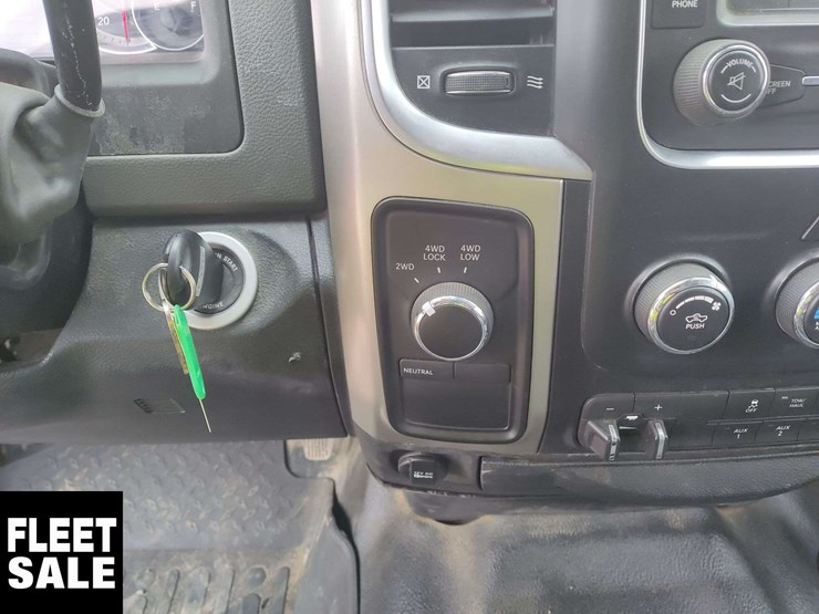 2017-dodge-2500-image-22