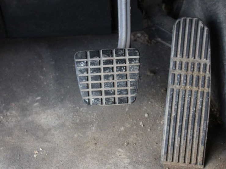 2018-freightliner-cascadia-126-image-66