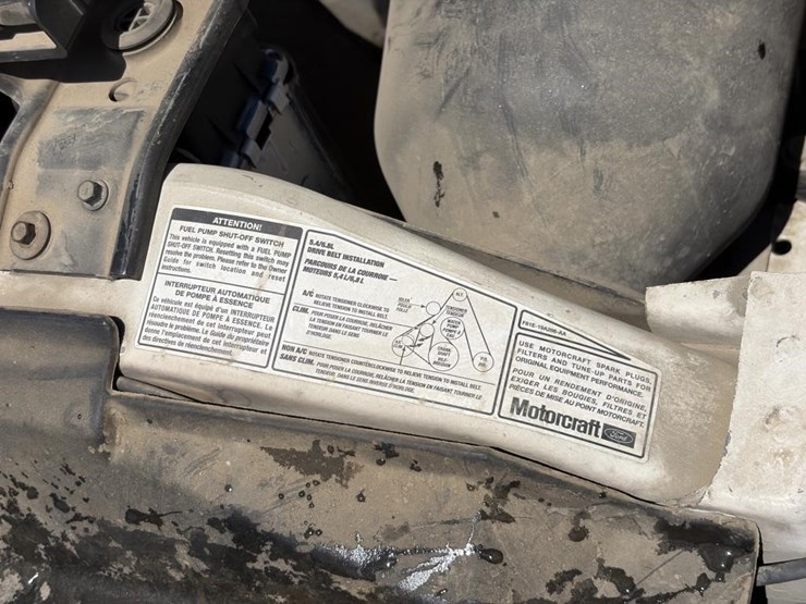 2001-ford-f250-image-14